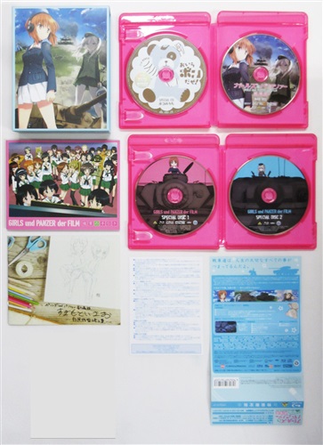 ガールズ パンツァー 劇場版 特装限定版 ブルーレイ 買取価格 600円 アニメblu Rayならコムショップ買取